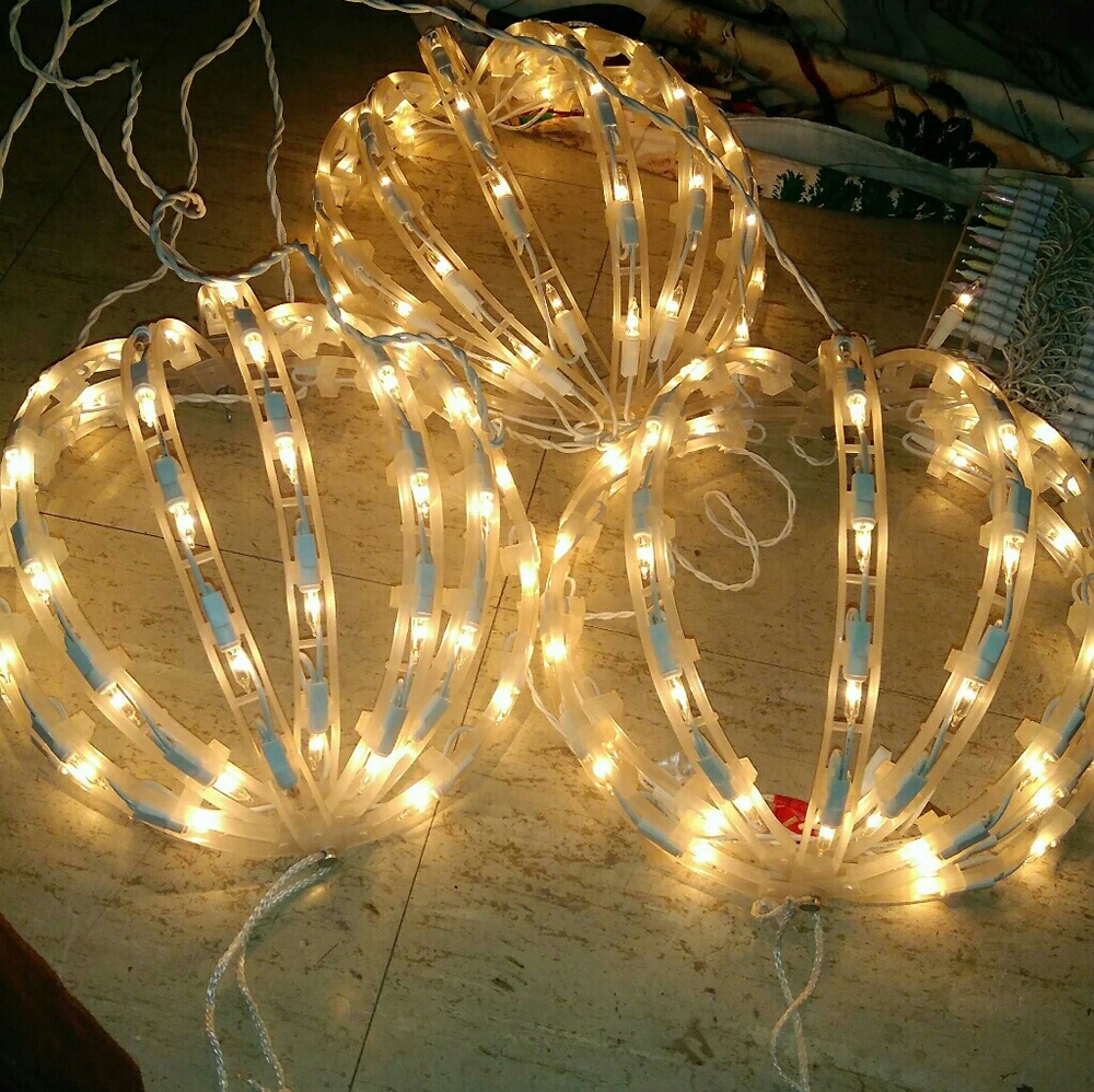 PARTY LIGHTS - Picture 2 of 2